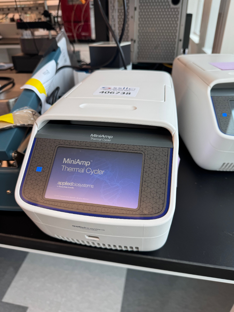 Image of Applied Biosystems MiniAmp Thermal Cycler